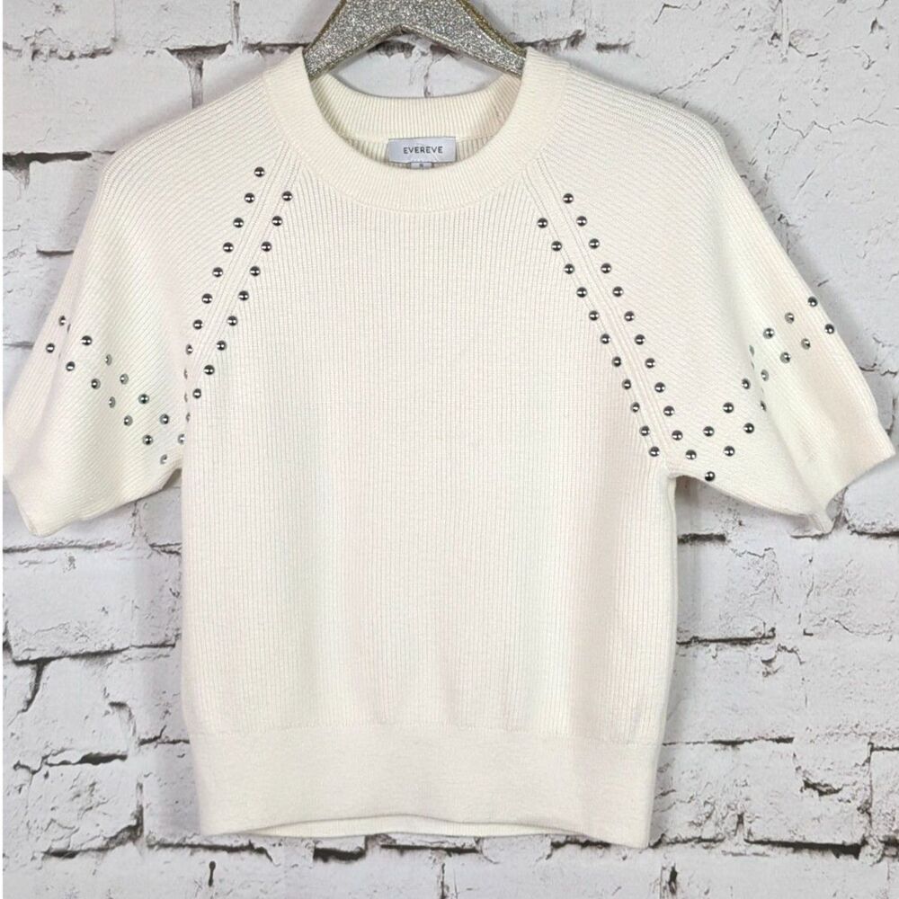 EVEREVE Studded Short-Sleeve Sweater Edgy Modern Contemporary Soft Knit Small